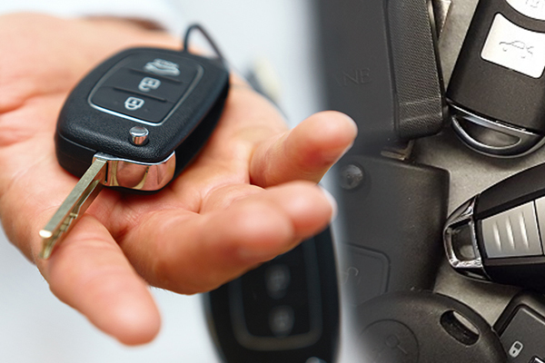 Locksmith Woodland Hills CA