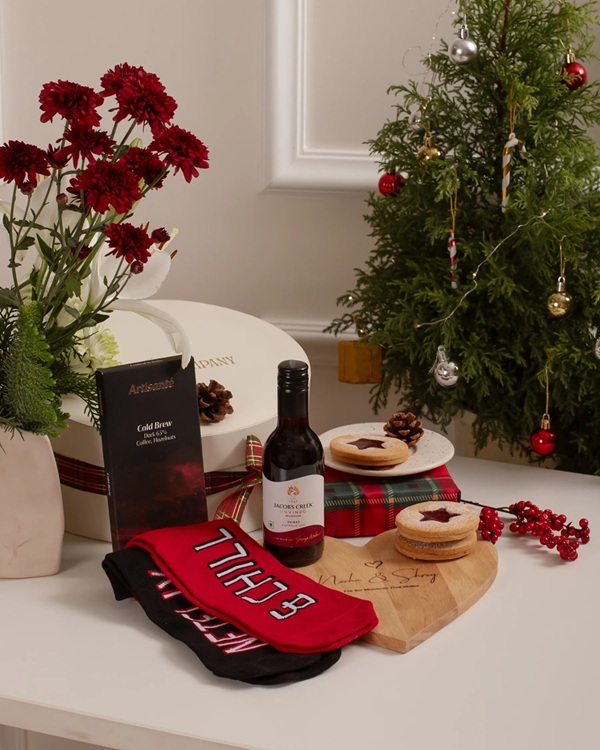 Buy Gourmet Christmas Hampers and Corporate Gift Hampers