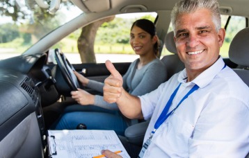 Best Driving School in Kingstanding | Ike Fam Driving School