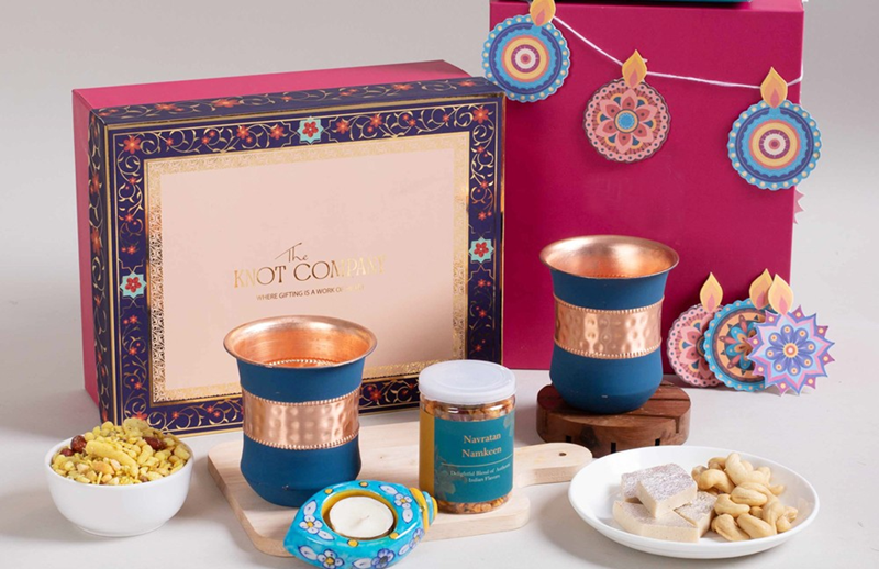 Buy Diwali Corporate Gifts for Employees & Clients